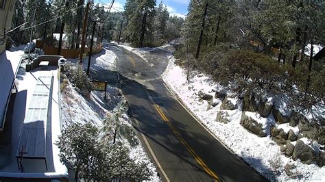 See in real time the road conditions of Hwy 243 in the Pine Cove。